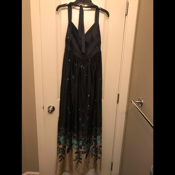 𝅺BCBG Paris Dress - Picture 2 of 7